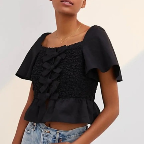 Anthropologie Tops - Anthropologie Black Mare Mare Smocked Bow-Tie Flutter Sleeve Top Blouse